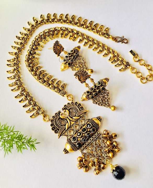  Peacock Black onyx Statement antique gold necklace set