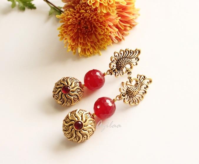 Peacock earrings maroon bead gemstone gold tone Earrings