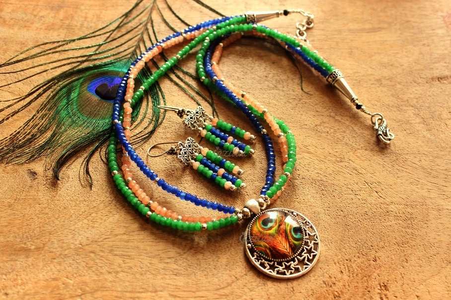 Peacock green pendant, Beaded necklace earrings set