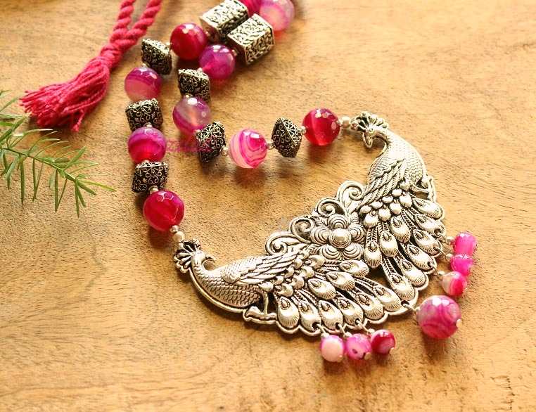 Peacock pink bead pendant necklace gemstone necklace
