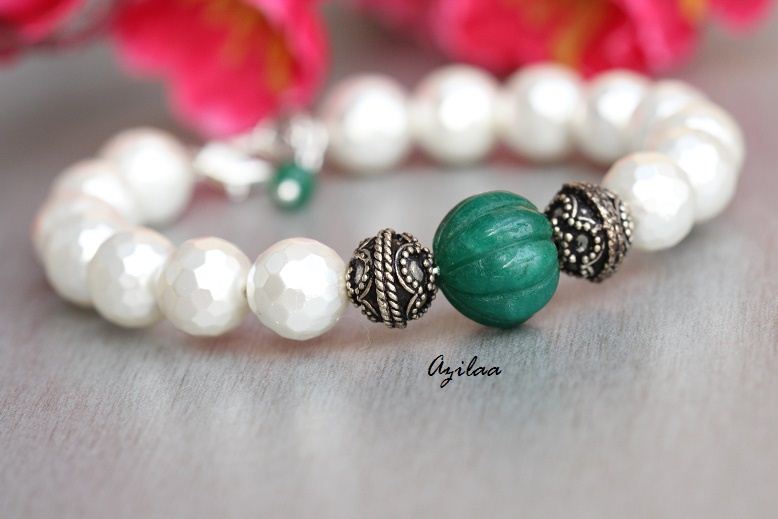 Pearl silver green gemstone handmade beaded bracelet