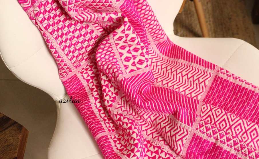 Pink Handloom woven throw blanket