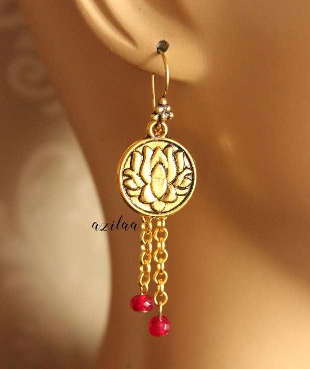 Designer lotus  charm pink agate gold plated pendant chain set