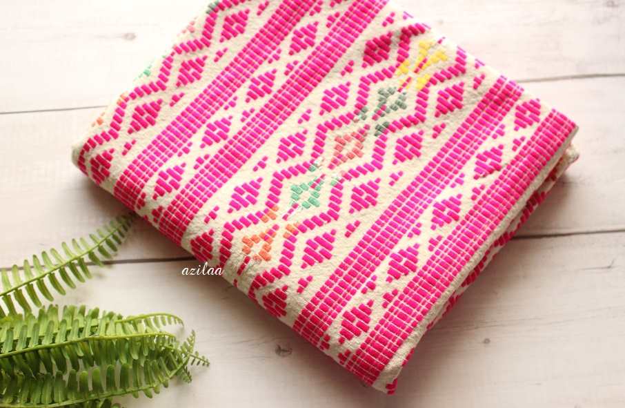 Pink handloom handmade cushion cover 1