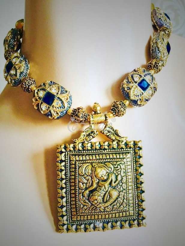 Royal Dark blue antique Gold Statement handmade necklace set