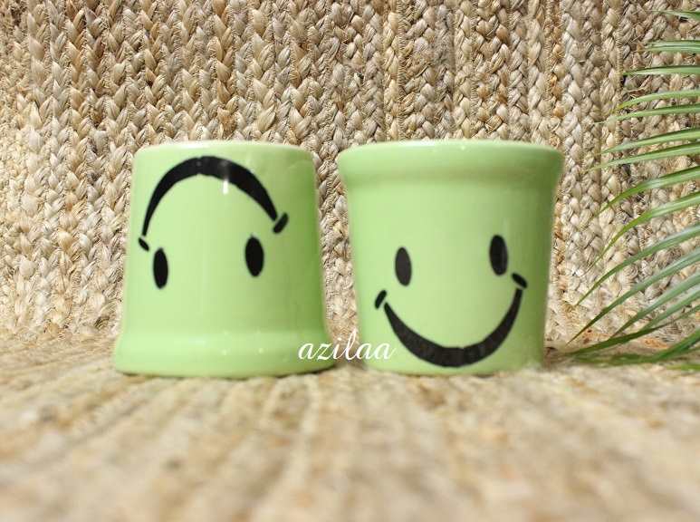  Smiling ceramic Eco friendly 2 green planters