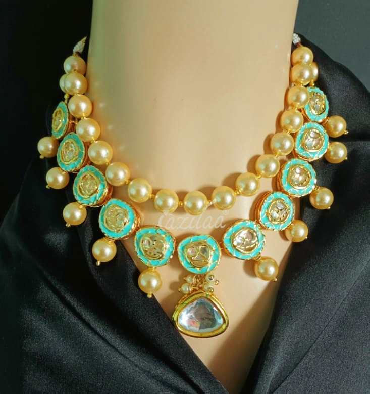 Statement Designer pista green choker pearl gemstone set