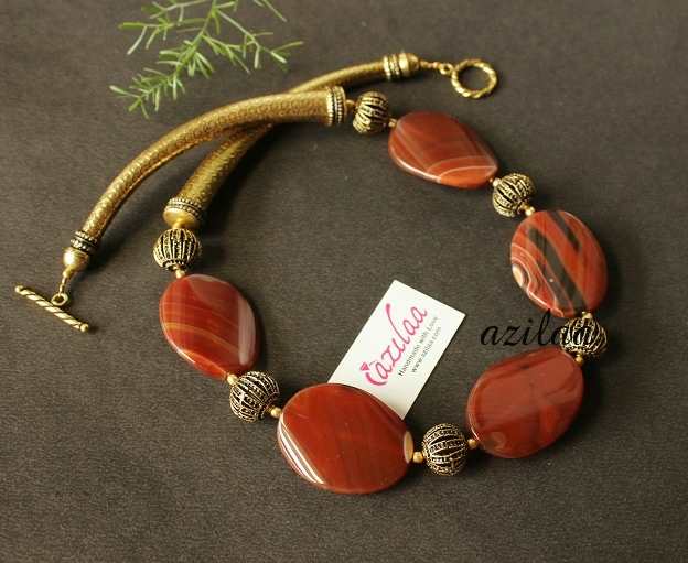 Statement agate designer gemstone beaded golden necklace 