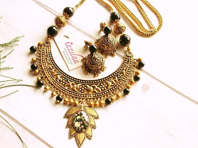  Statement black antique gold tone black necklace earrings set