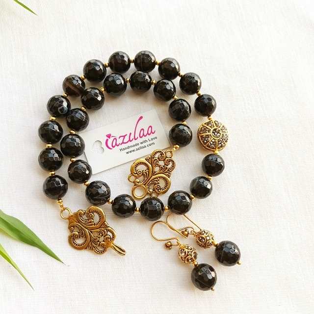 Statement black onyx gemstone beaded antique golden necklace set