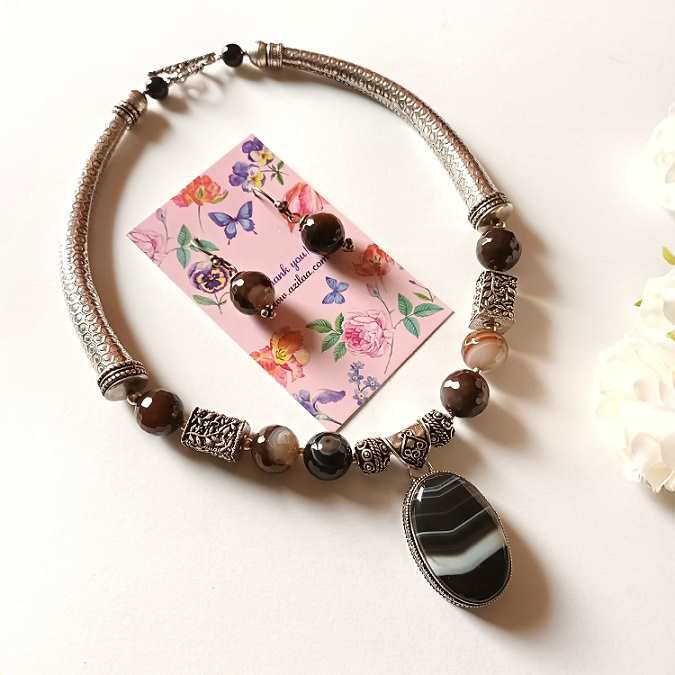 Statement brown agate gemstone beaded antique necklace set