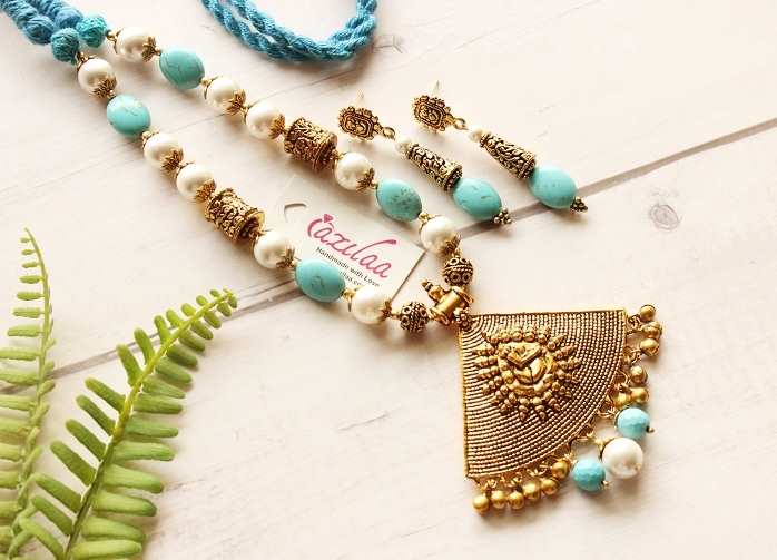 Statement golden Ganesha Antique style necklace earrings