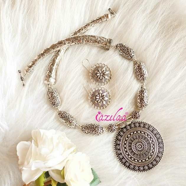 Statement antique silver tone pendant necklace medallion set