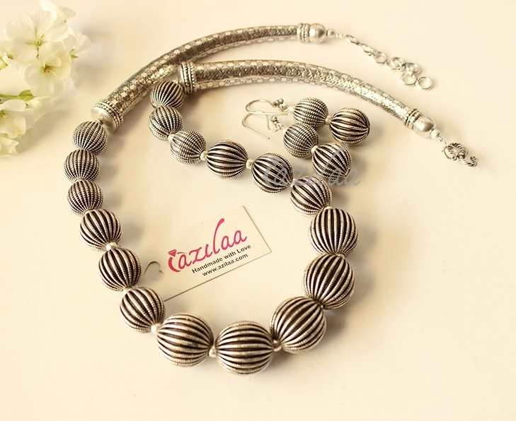 Tribal Statement antique silver tone necklace set