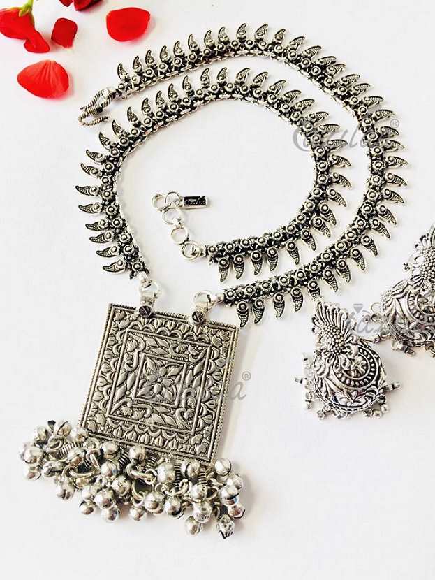 Tribal Statement designer boho pendant necklace earrings set