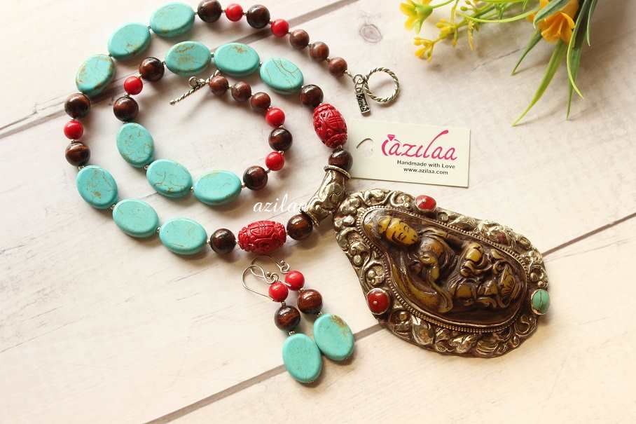 Turquoise Buddha Amulet beaded artisan handmade necklace set