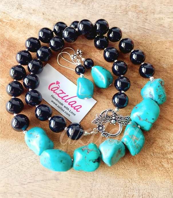 Turquoise black onyx Beaded handmade necklace 