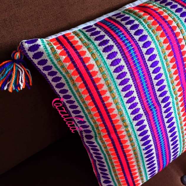 Vibrant Purple handloom handmade cushion cover 01