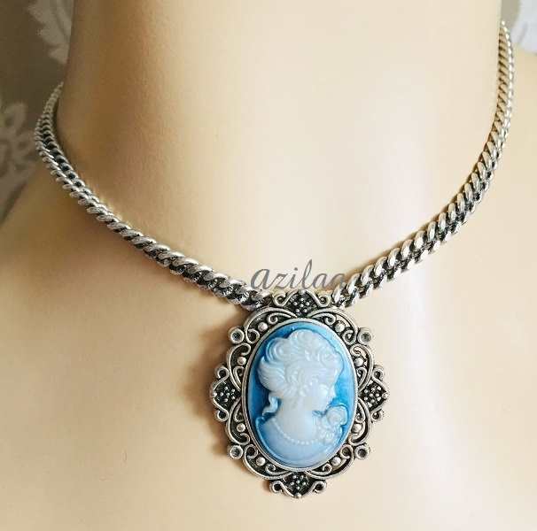 Vintage style lady Blue pendant designer necklace