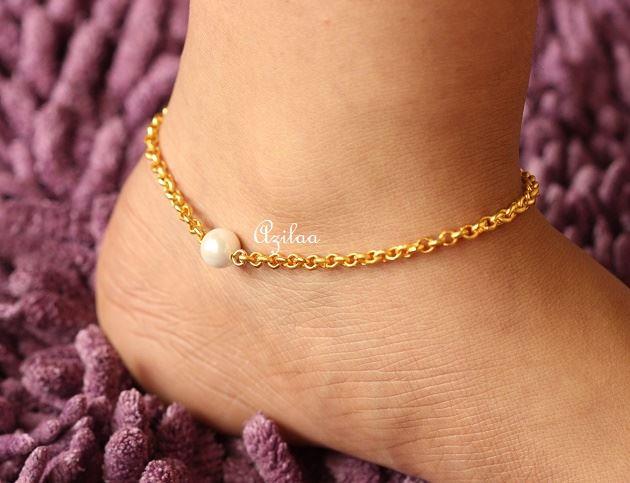 White pearl Bead gold  plated chain handmade Anklet