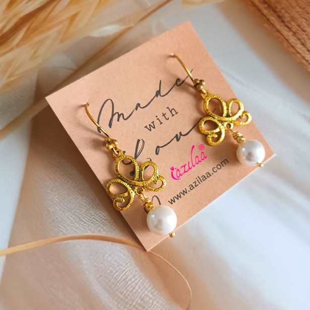 White pearl antique golden chandelier earrings