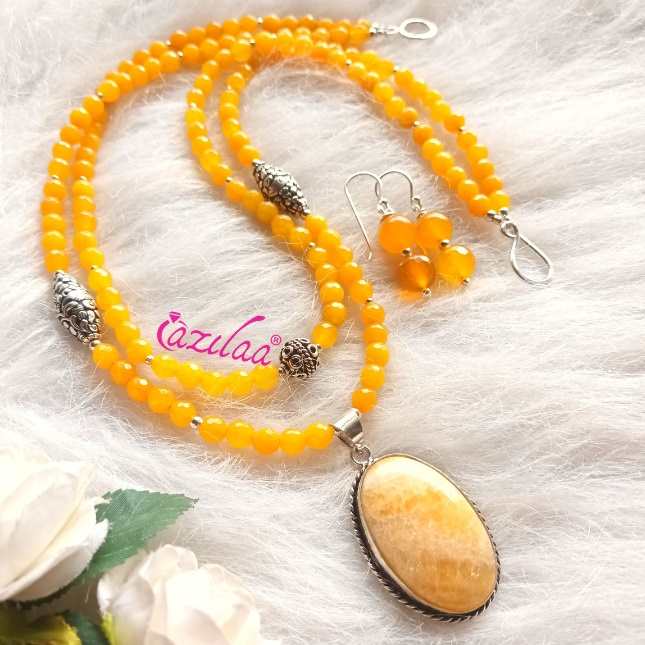 Yellow gemstone pendant beaded necklace set