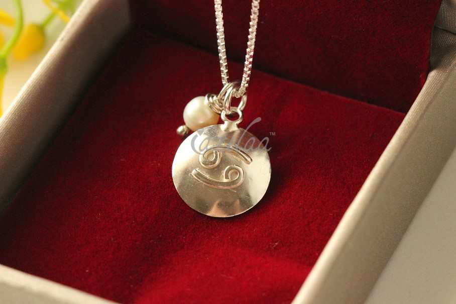 Zodiac cancer Sterling silver pearl charm Pendant